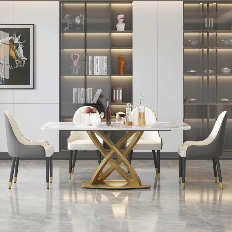 Table de salle à manger avec plateau rectangulaire en pierre frittée et piètement doré